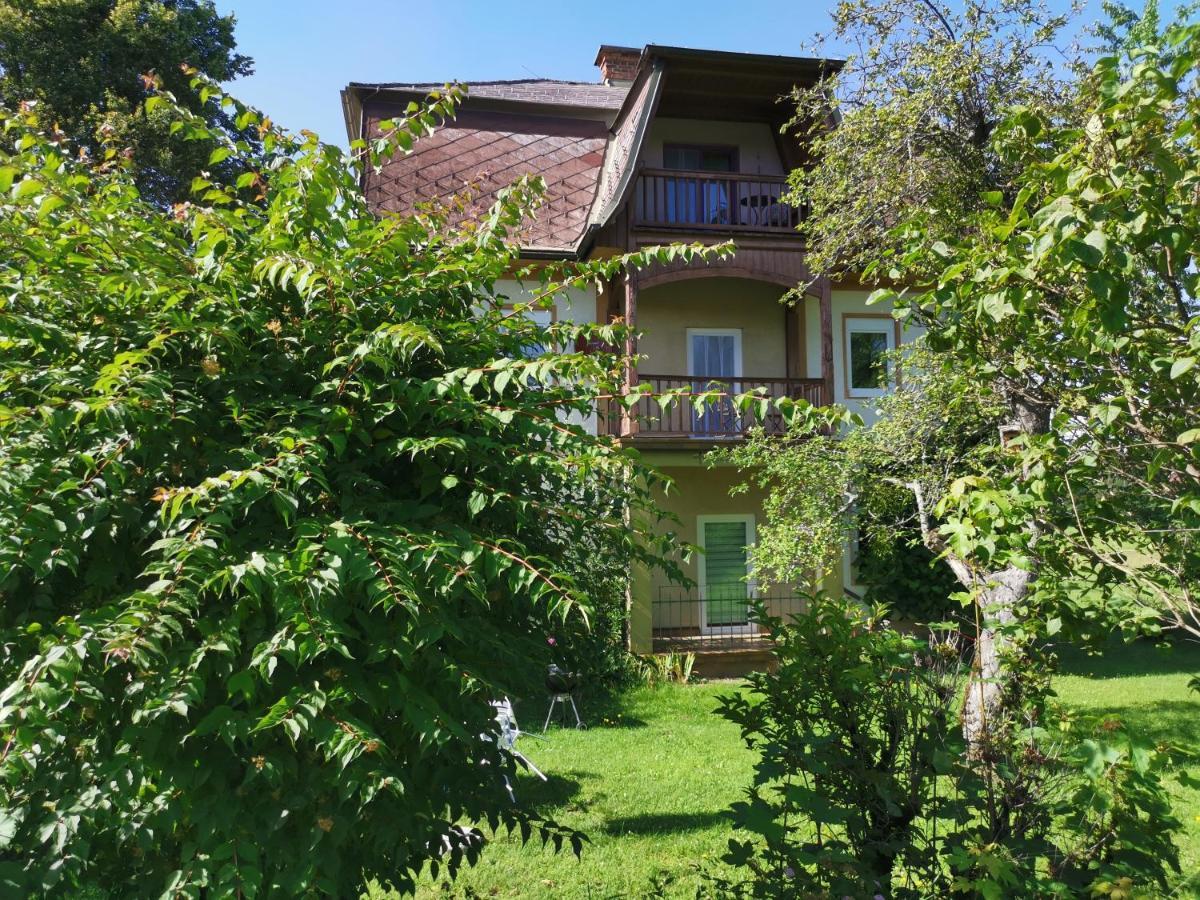 Bungalow & Apartments "Am Deber" Velden - Augsdorf Velden am Woerthersee Luaran gambar