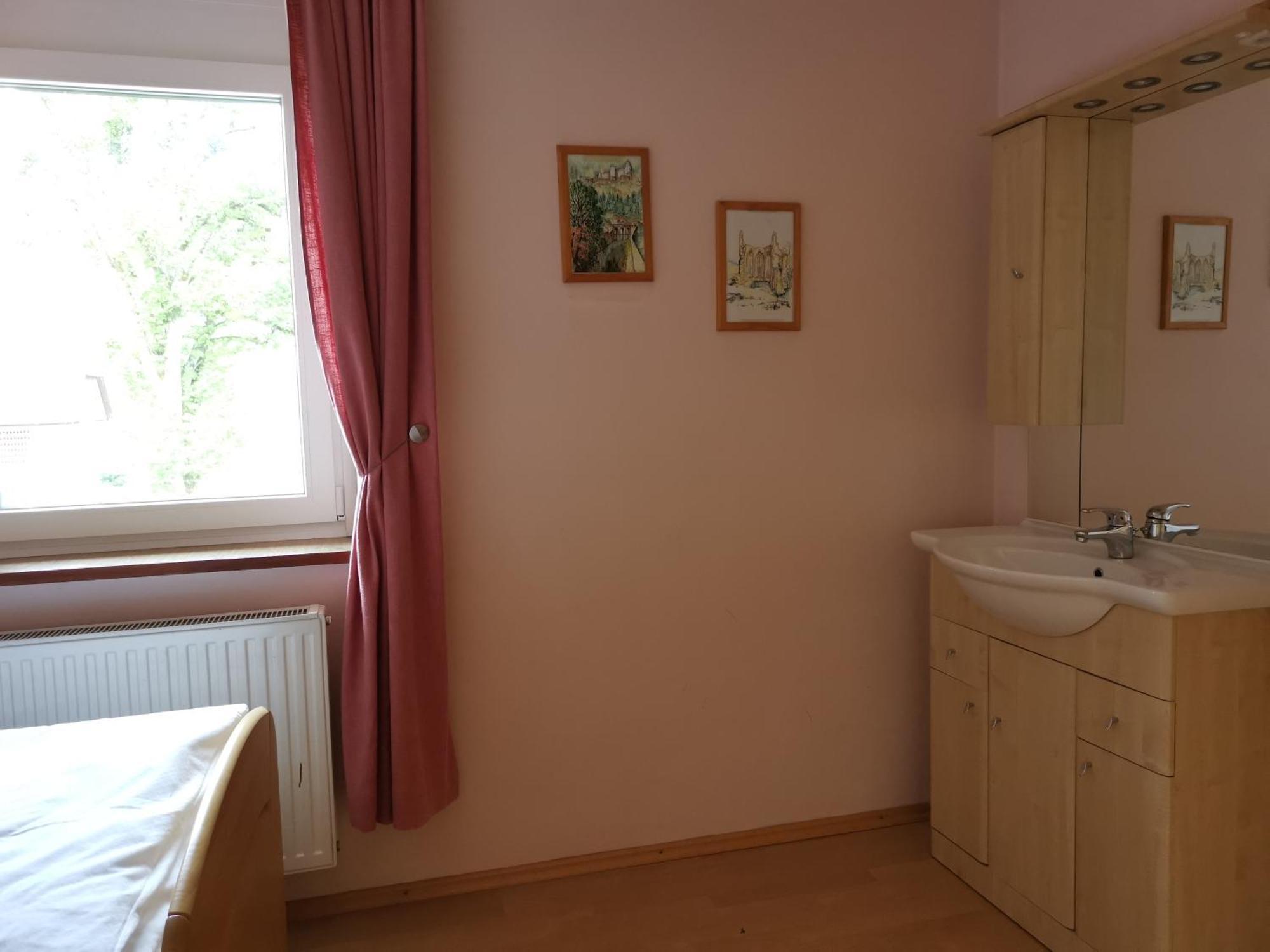 Bungalow & Apartments "Am Deber" Velden - Augsdorf Velden am Woerthersee Bilik gambar