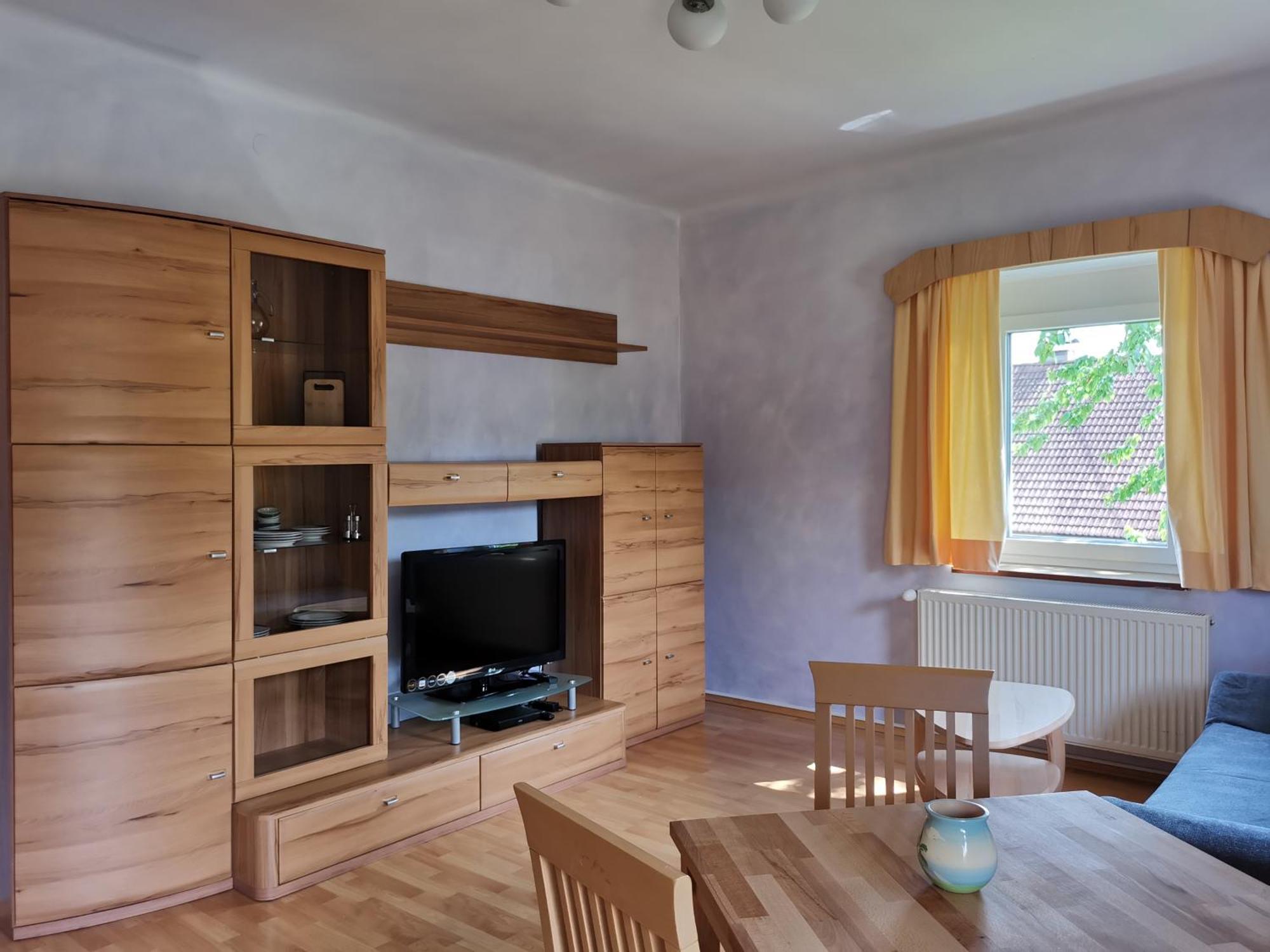 Bungalow & Apartments "Am Deber" Velden - Augsdorf Velden am Woerthersee Bilik gambar